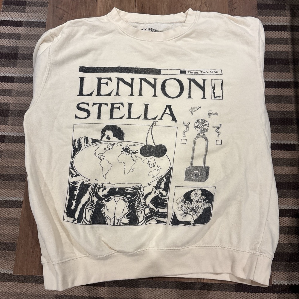 Lennon Stella Cream Sweatshirt